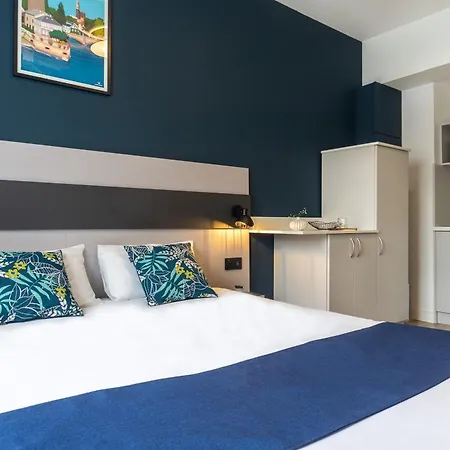 Résidence Centre Aparthotel 3*