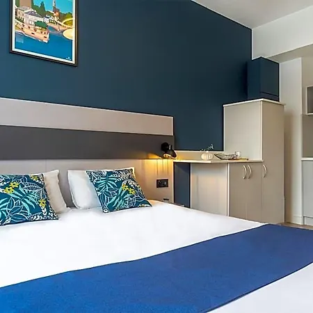 Apartmanhotel Centre 3*