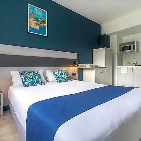 Centre Apartmanhotel 3*