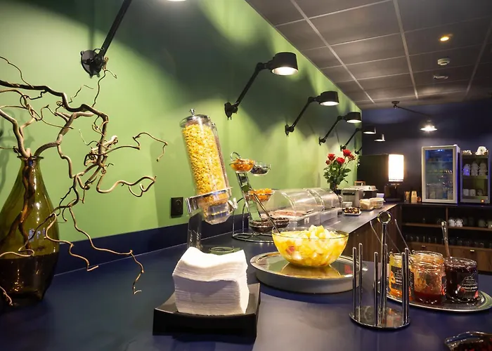 Aparthotel Centre 3*