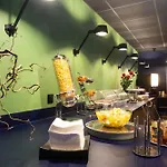 Aparthotel Centre 3*