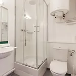 Centre 3*