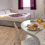 Centre 3*