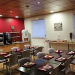 Centre