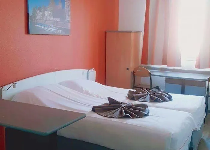 シティ レジデンス センター 3*